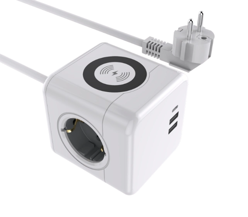 E07 Wired Cube Power Strip obsahuje 3 zásuvky v európskom štýle, 2 porty USB-A a 1 port USB-C